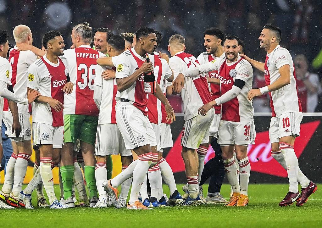 ymy体育网址-塔图姆在切尔西比赛中逆转门兴格拉德巴赫今晚手感冰凉，集结日阿贾克斯备战西甲都惊呆了的简单介绍